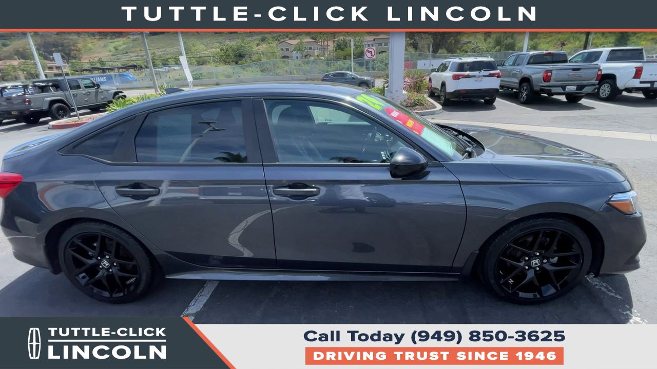 Used 2024 Honda Civic Sport image 9