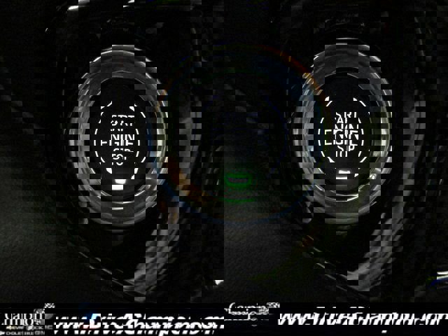 Certified 2025 Chevrolet Silverado 1500 LTZ image 37