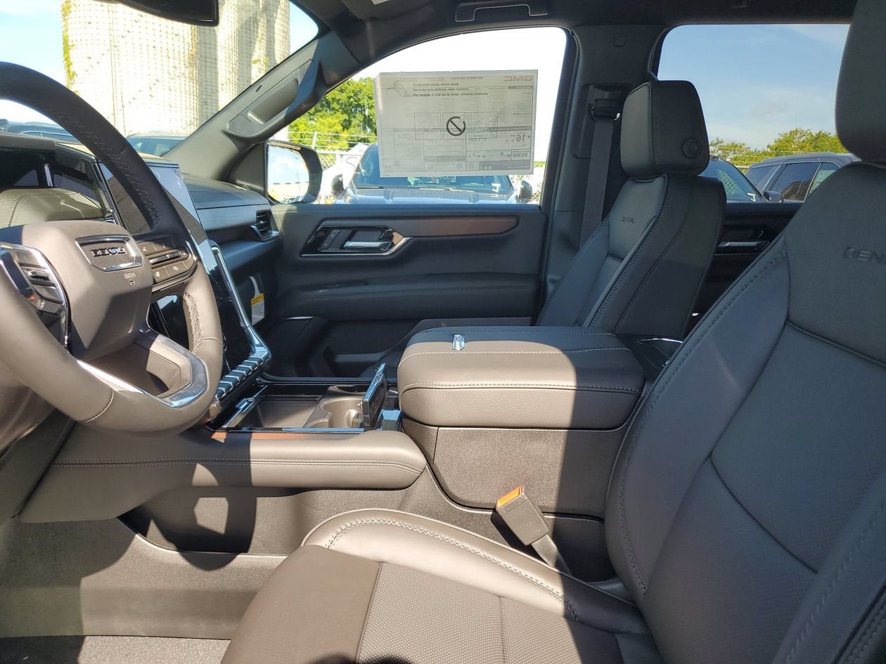 New 2026 GMC Yukon XL Denali RWD image 19