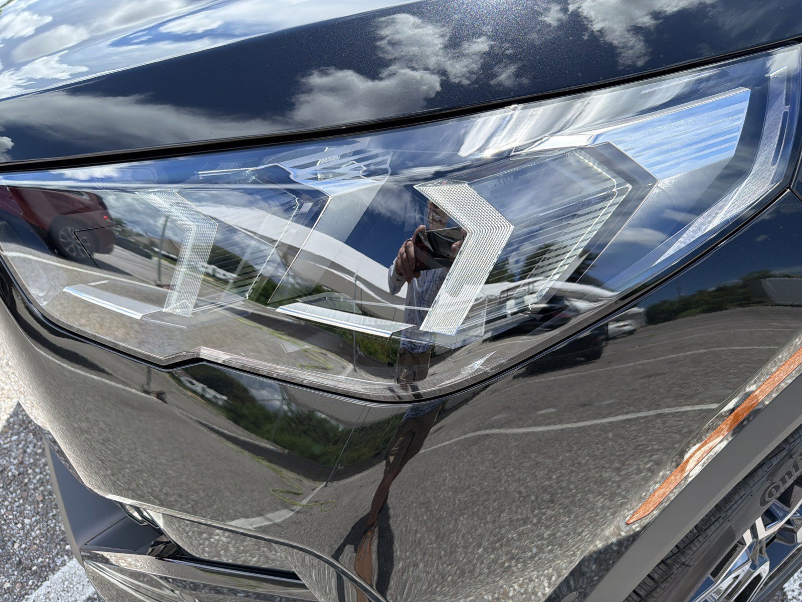 New 2027 BMW X2 xDrive28i AWD/4WD image 9
