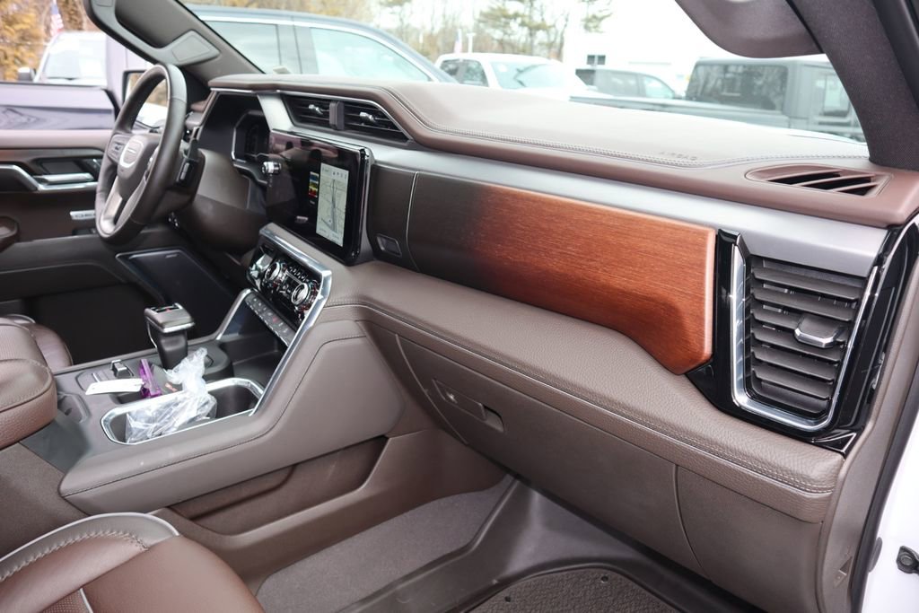 Used 2024 GMC Sierra 1500 Denali w/ Technology Package image 32