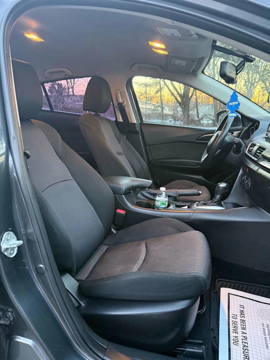 Used 2014 MAZDA MAZDA3 i Touring image 15