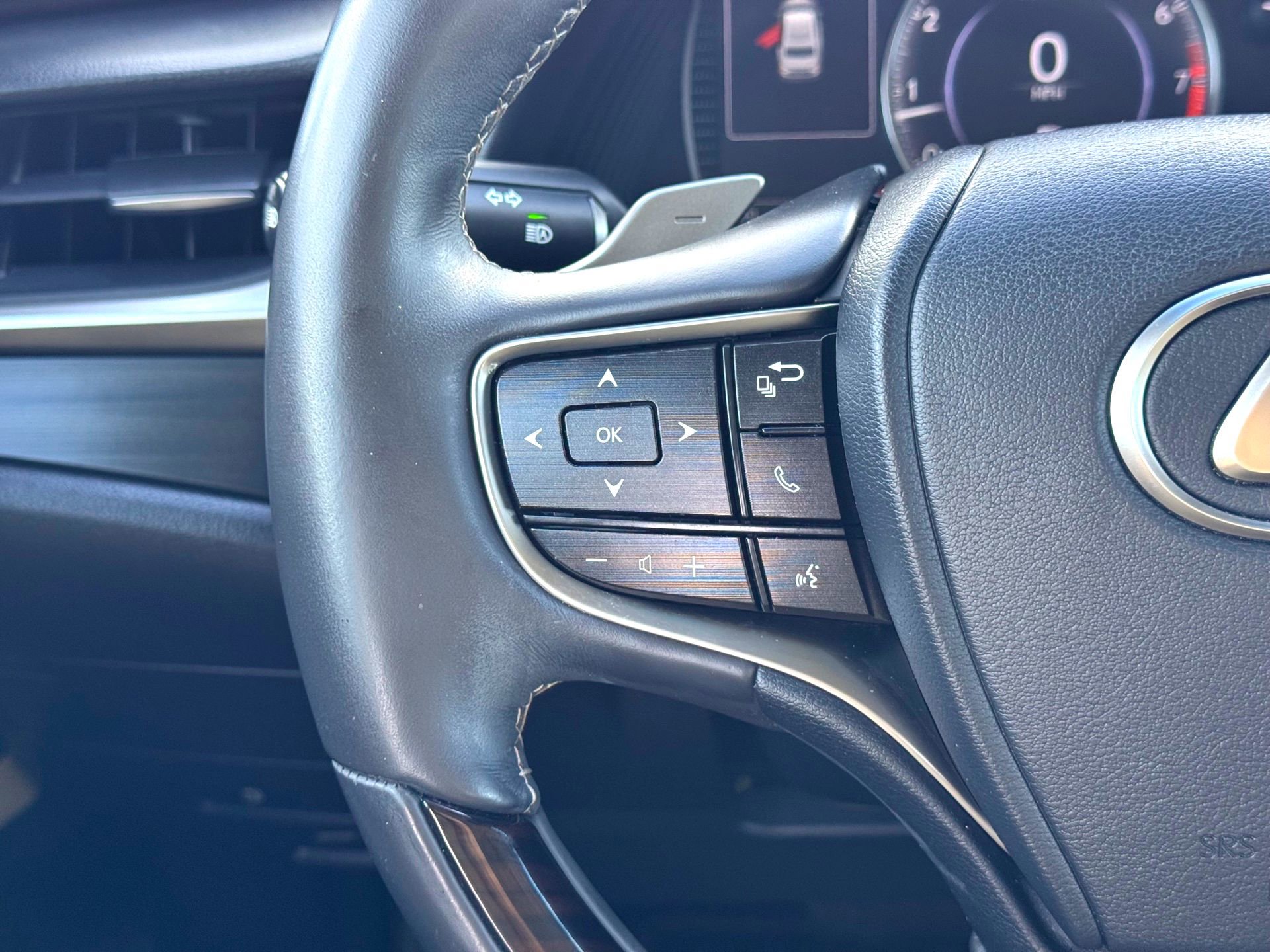 Used 2020 Lexus ES 350 w/ Premium Package image 25