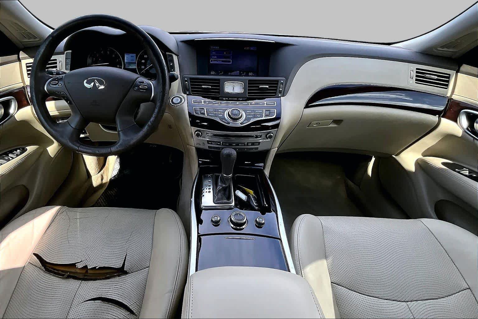 Used 2012 INFINITI M37 w/ Premium Pkg RWD image 19