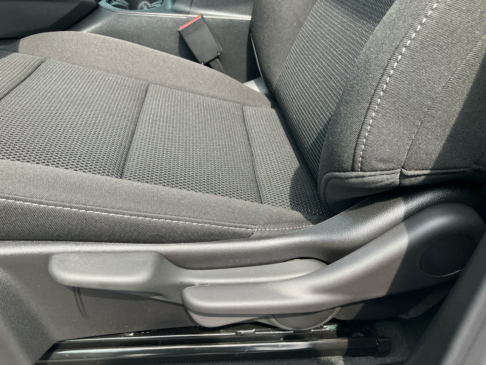 New 2026 GMC Canyon Elevation w/ Convenience Package RWD image 11