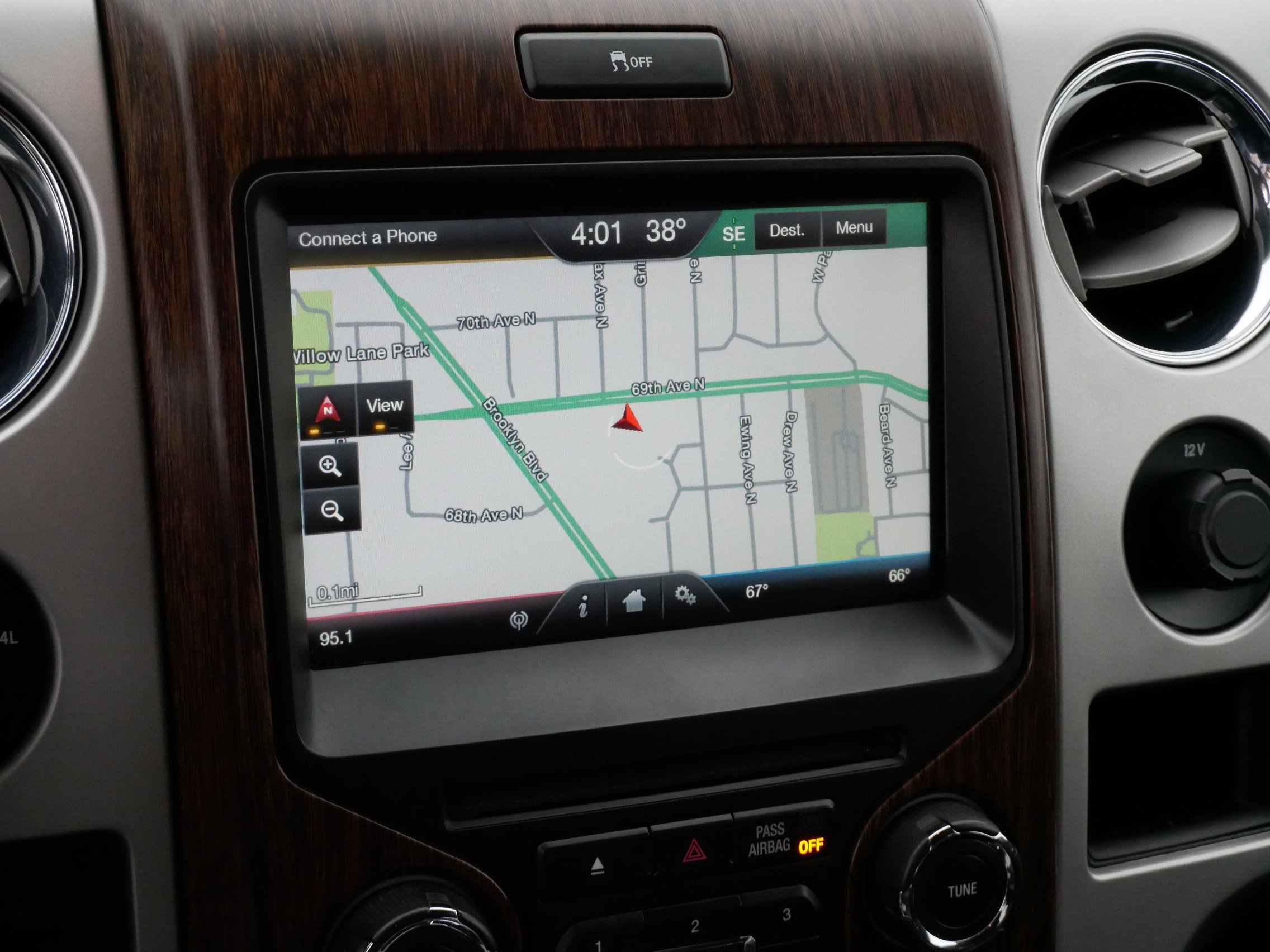 Used 2013 Ford F150 Lariat w/ Luxury Equipment Group image 22