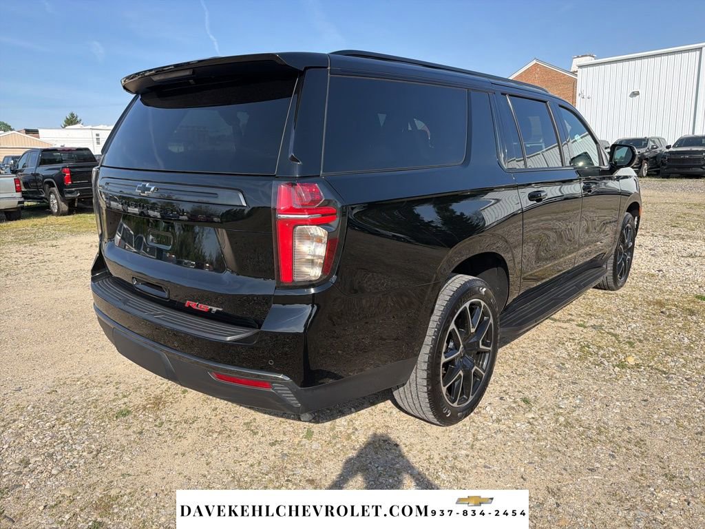 Used 2021 Chevrolet Suburban RST AWD/4WD image 5