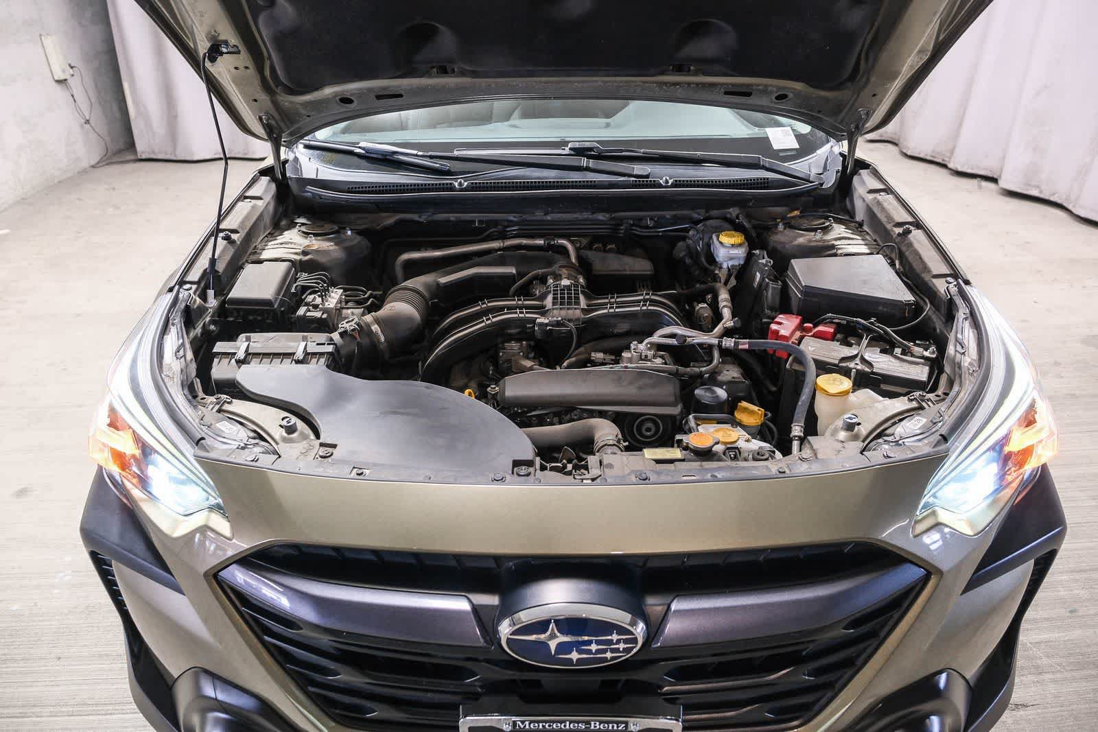 Used 2024 Subaru Outback Premium AWD/4WD image 31