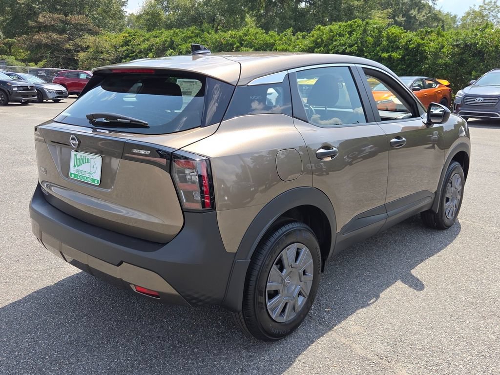 New 2027 Nissan Kicks S FWD image 11