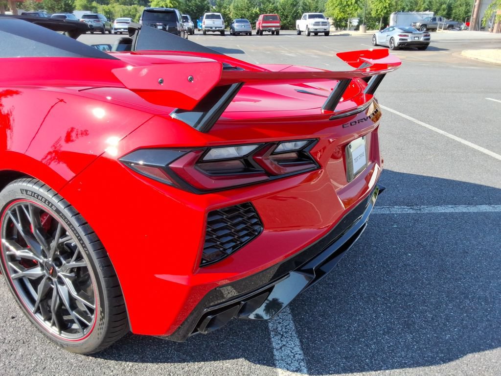 New 2027 Chevrolet Corvette Stingray Convertible w/ Z51 Performance Package RWD image 15