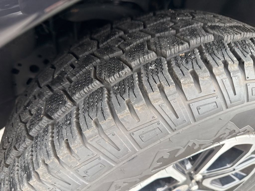 Used 2024 Ford Expedition XLT image 46