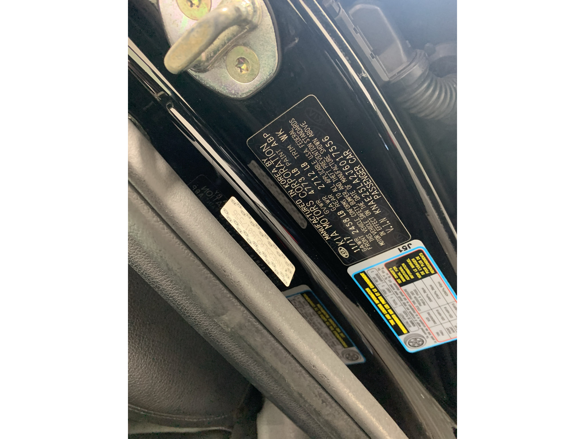 Used 2018 Kia Stinger Premium RWD image 12