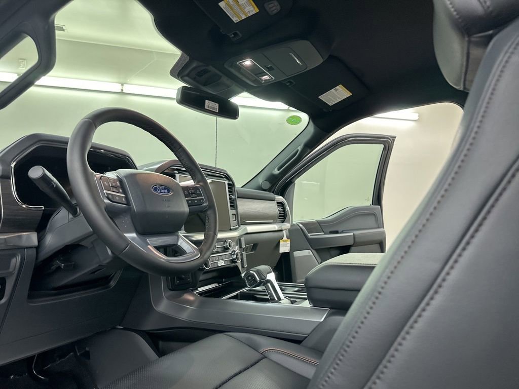 New 2025 Ford F150 Lariat w/ Equipment Group 501A Mid image 28