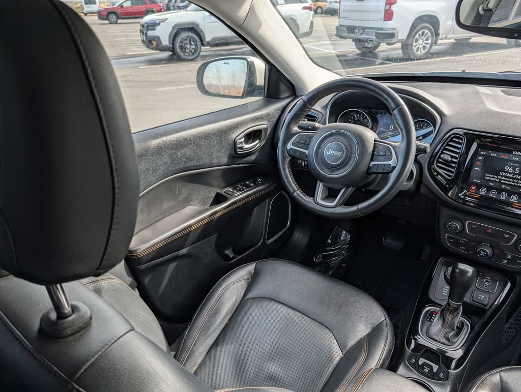 Used 2019 Jeep Compass Limited image 9