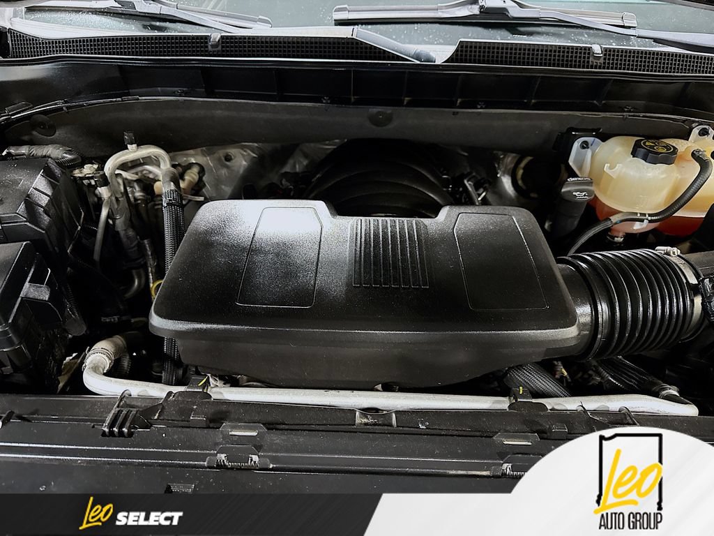 Used 2023 Chevrolet Tahoe LS AWD/4WD image 32