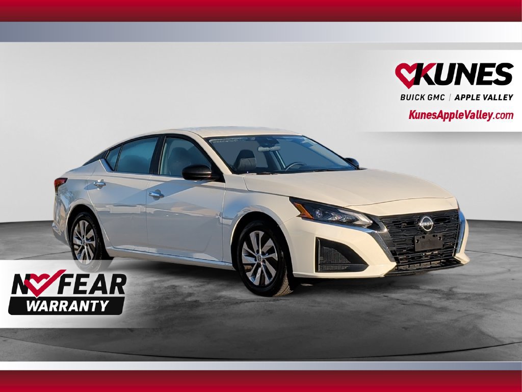 Used 2024 Nissan Altima 2.5 S FWD image 1