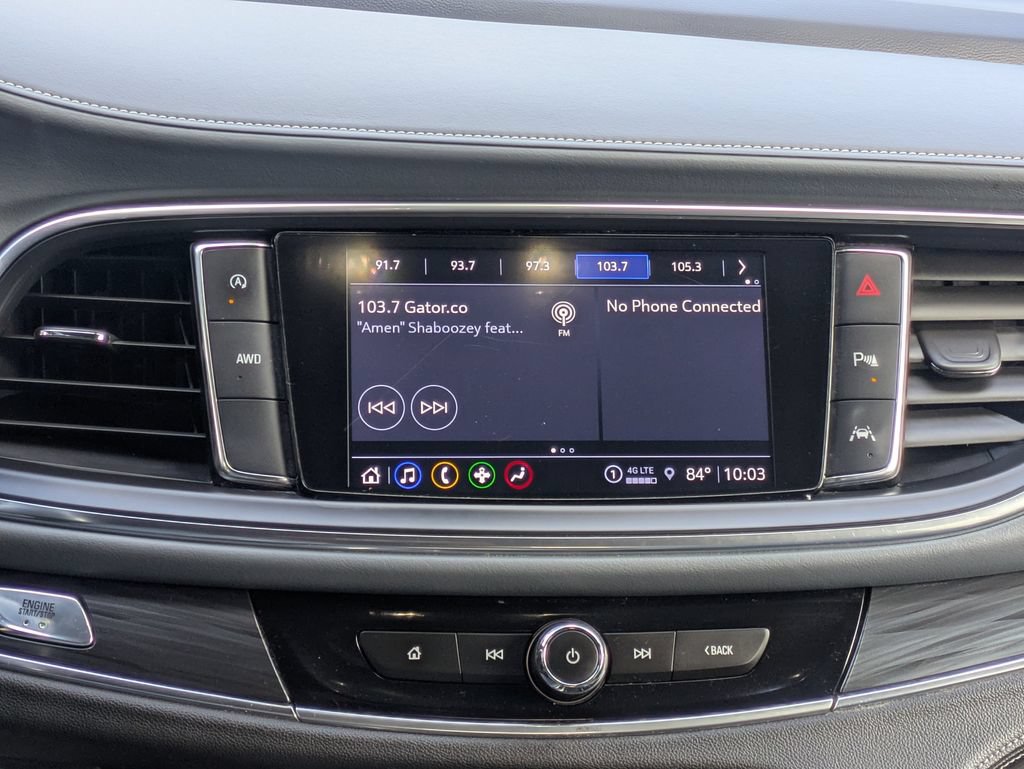 Used 2022 Buick Enclave Essence AWD/4WD image 17
