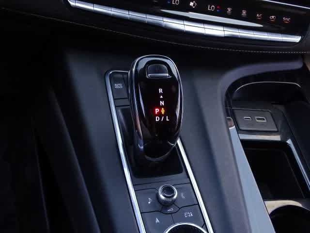Used 2022 Cadillac Escalade ESV Sport AWD/4WD image 33