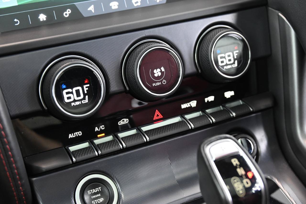 Used 2019 Jaguar F-TYPE R AWD/4WD image 36