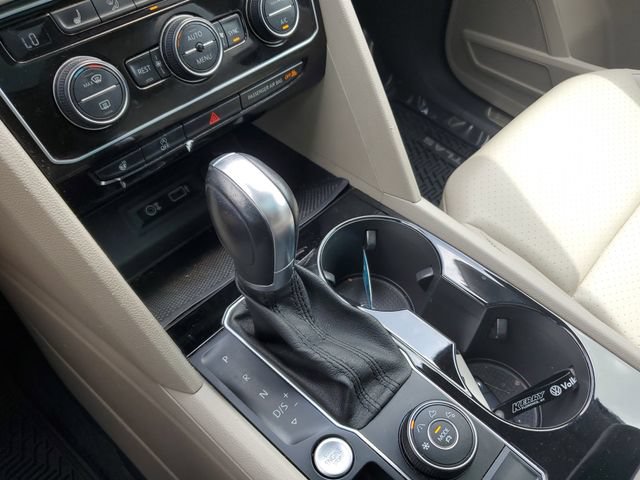 Used 2019 Volkswagen Atlas SEL AWD/4WD image 30