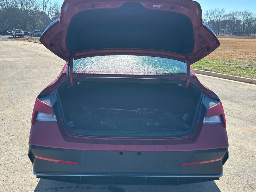 New 2026 Hyundai Elantra Sport image 19