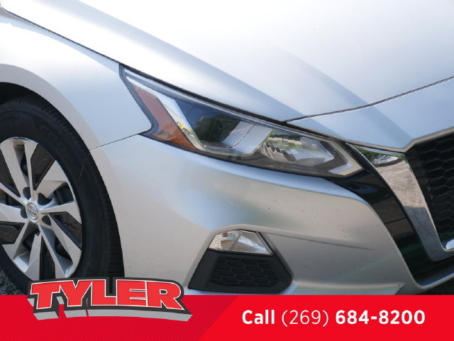 Used 2019 Nissan Altima 2.5 S FWD image 10