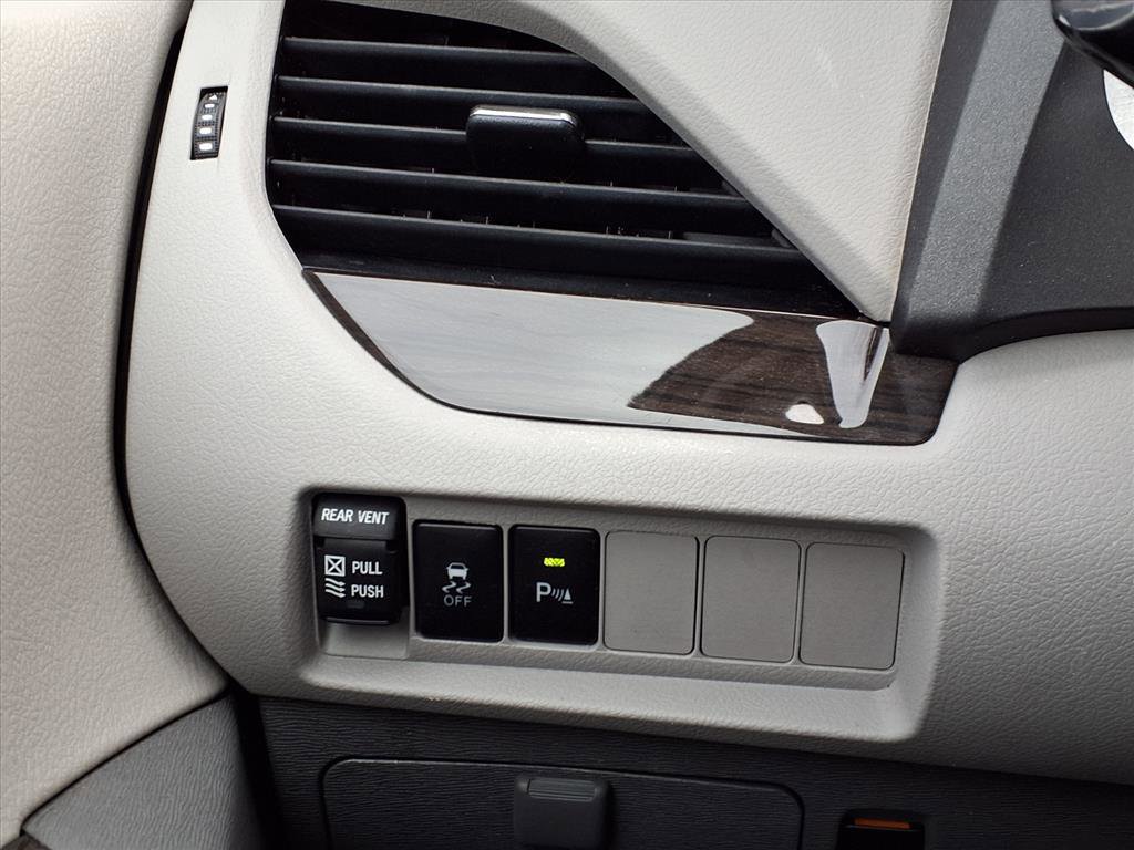 Used 2019 Toyota Sienna AWD image 14