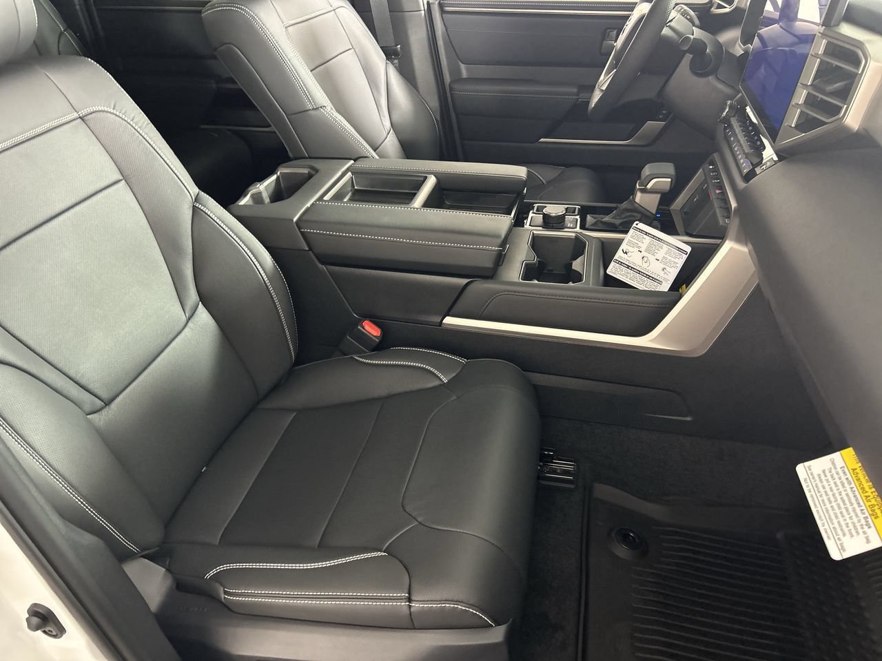New 2026 Toyota Tundra Limited AWD/4WD image 25