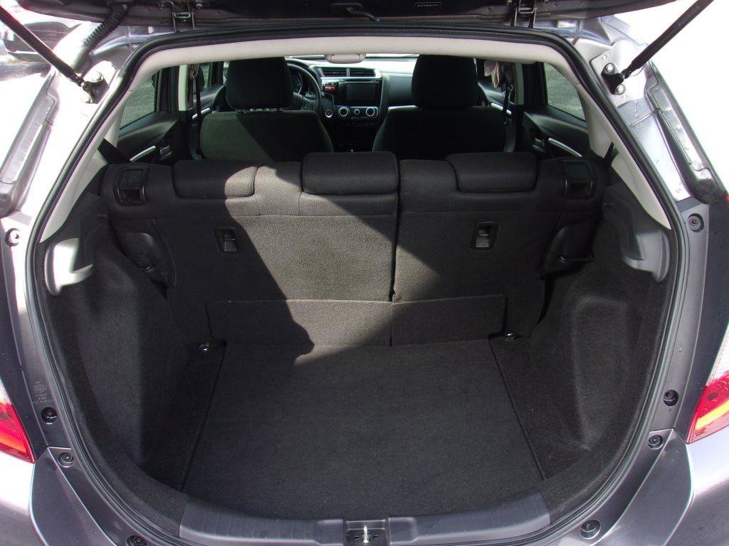 Used 2017 Honda Fit EX image 6