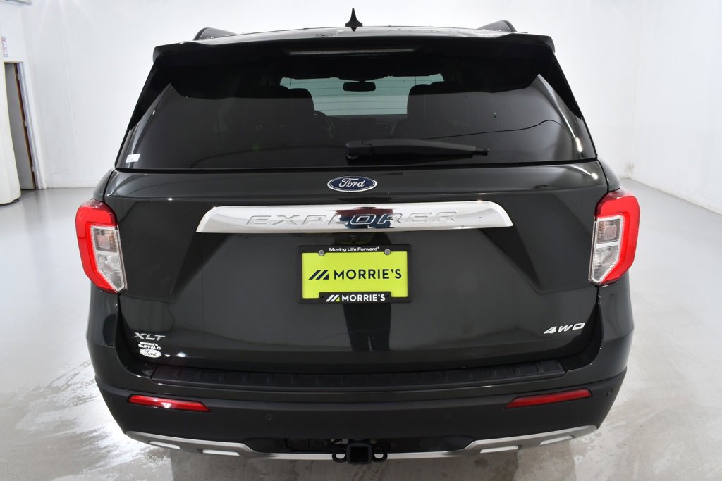 Used 2022 Ford Explorer XLT w/ Equipment Group 202A image 13