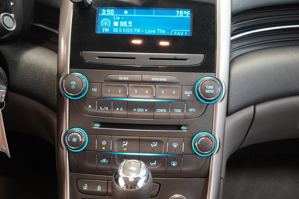 Used 2013 Chevrolet Malibu LS FWD image 19