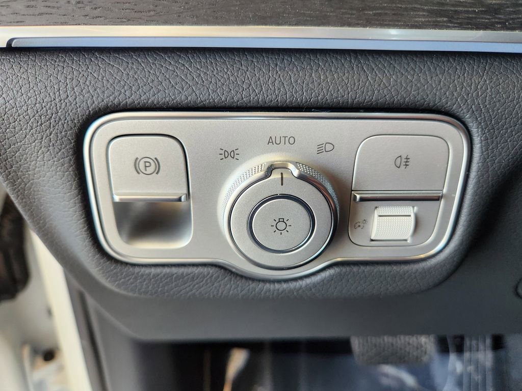 New 2026 Mercedes-Benz GLE 450 4MATIC image 17