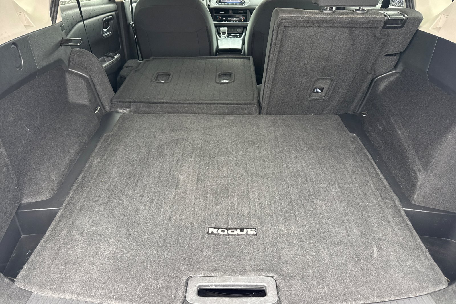 Certified 2024 Nissan Rogue SV FWD image 20