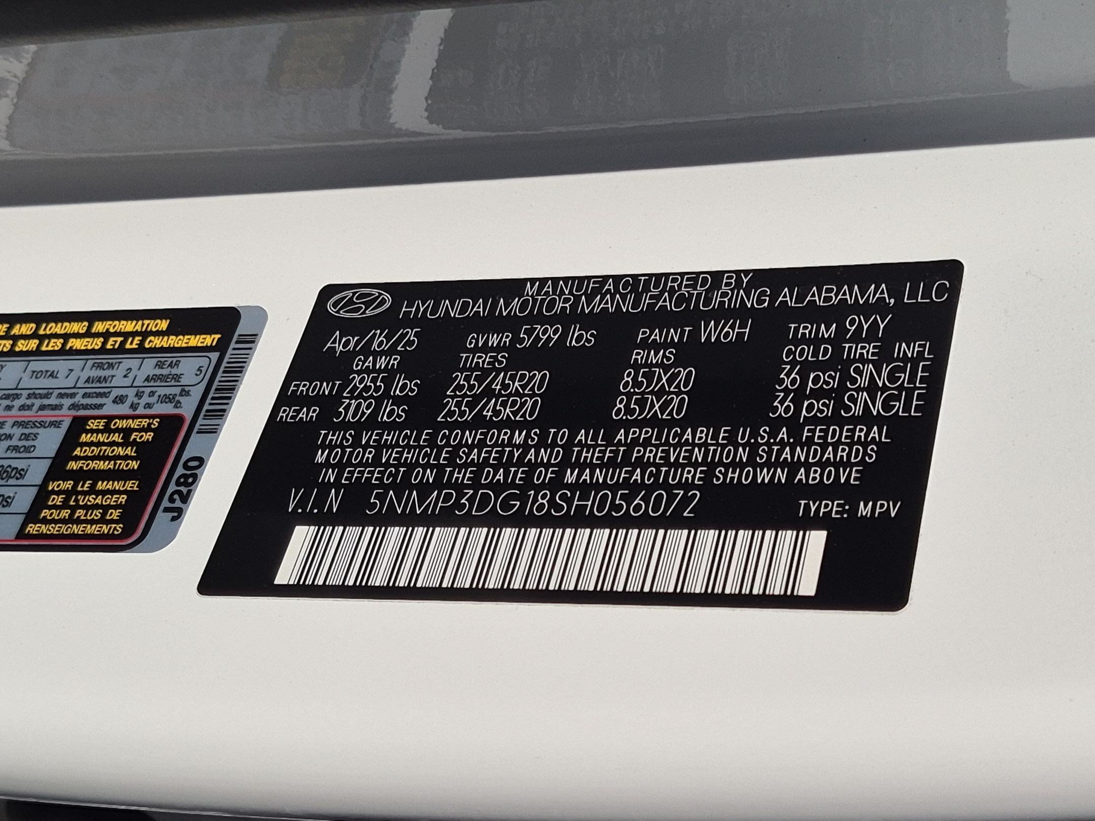 Certified 2025 Hyundai Santa Fe Limited AWD/4WD image 28
