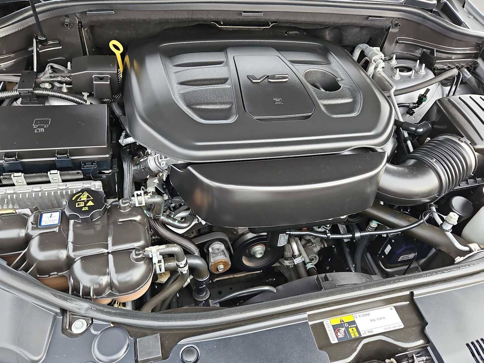 Used 2019 Jeep Grand Cherokee Altitude image 15