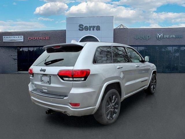 Used 2020 Jeep Grand Cherokee Altitude image 6
