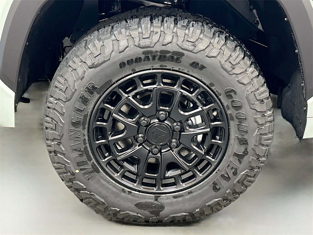 New 2026 Toyota Tundra SR5 image 9