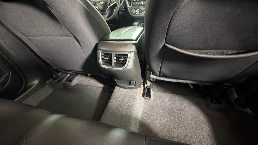 Certified 2024 Chevrolet Malibu LT FWD image 30