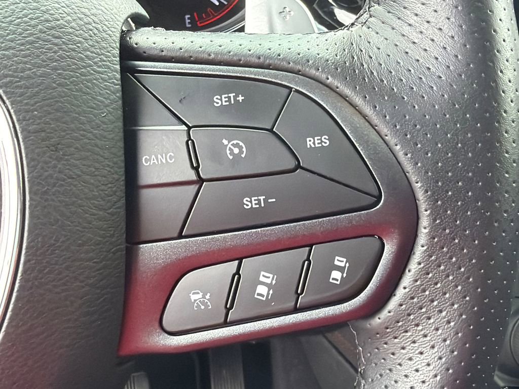 Used 2025 Dodge Durango GT AWD/4WD image 28