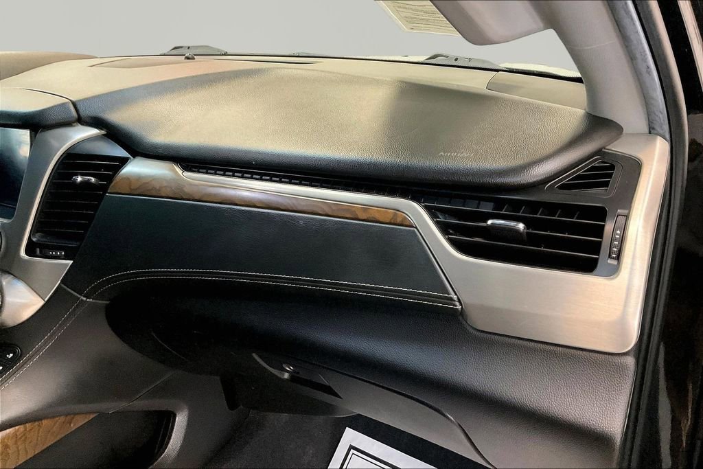 Used 2019 GMC Yukon XL Denali AWD/4WD image 30