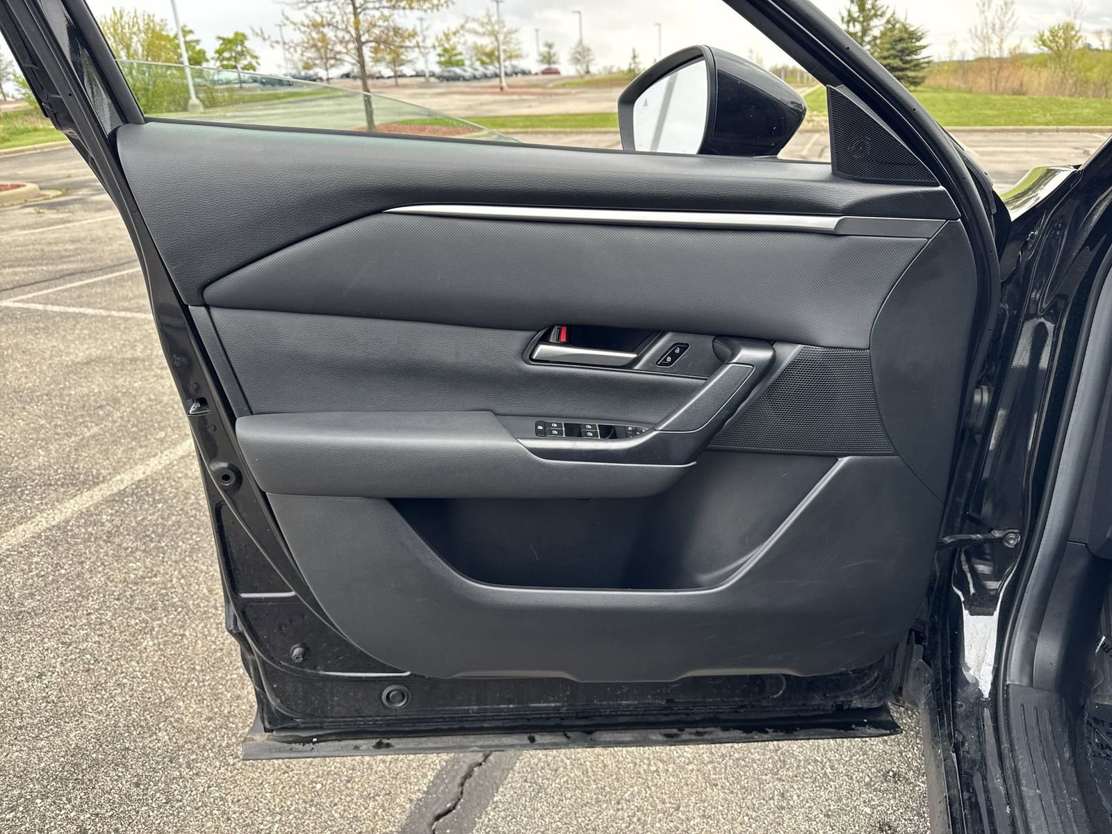 Used 2025 MAZDA CX-50 AWD 2.5 S w/ Preferred Package image 24