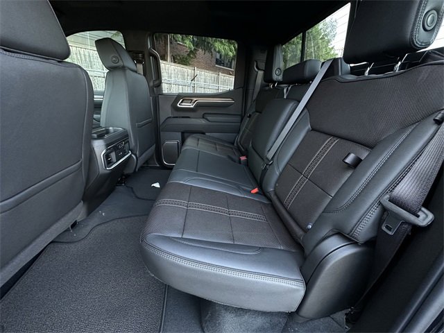 New 2026 Chevrolet Silverado 1500 High Country w/ Midnight Edition image 20