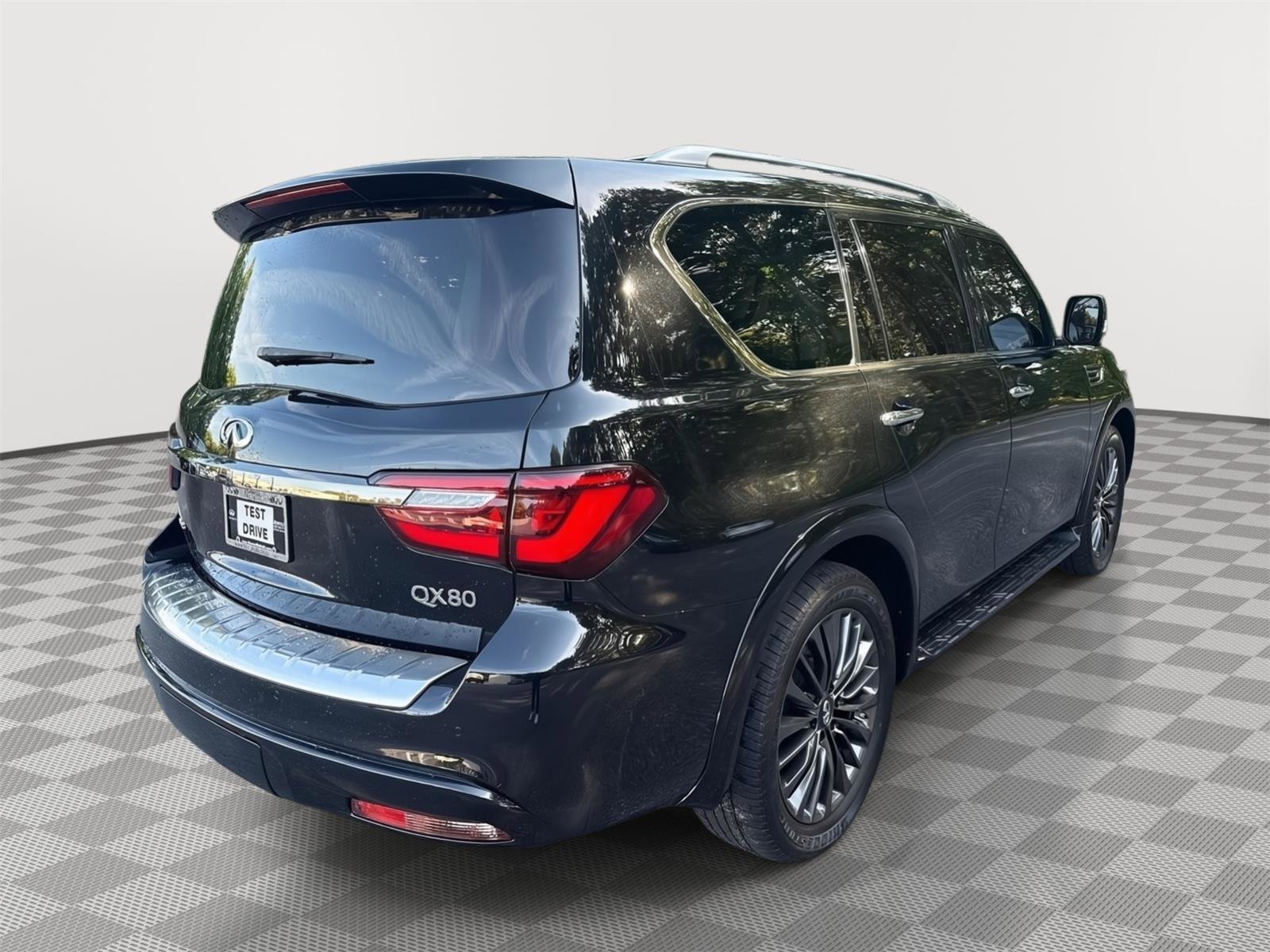 Used 2023 INFINITI QX80 Premium Select w/ Cargo Package AWD/4WD image 6