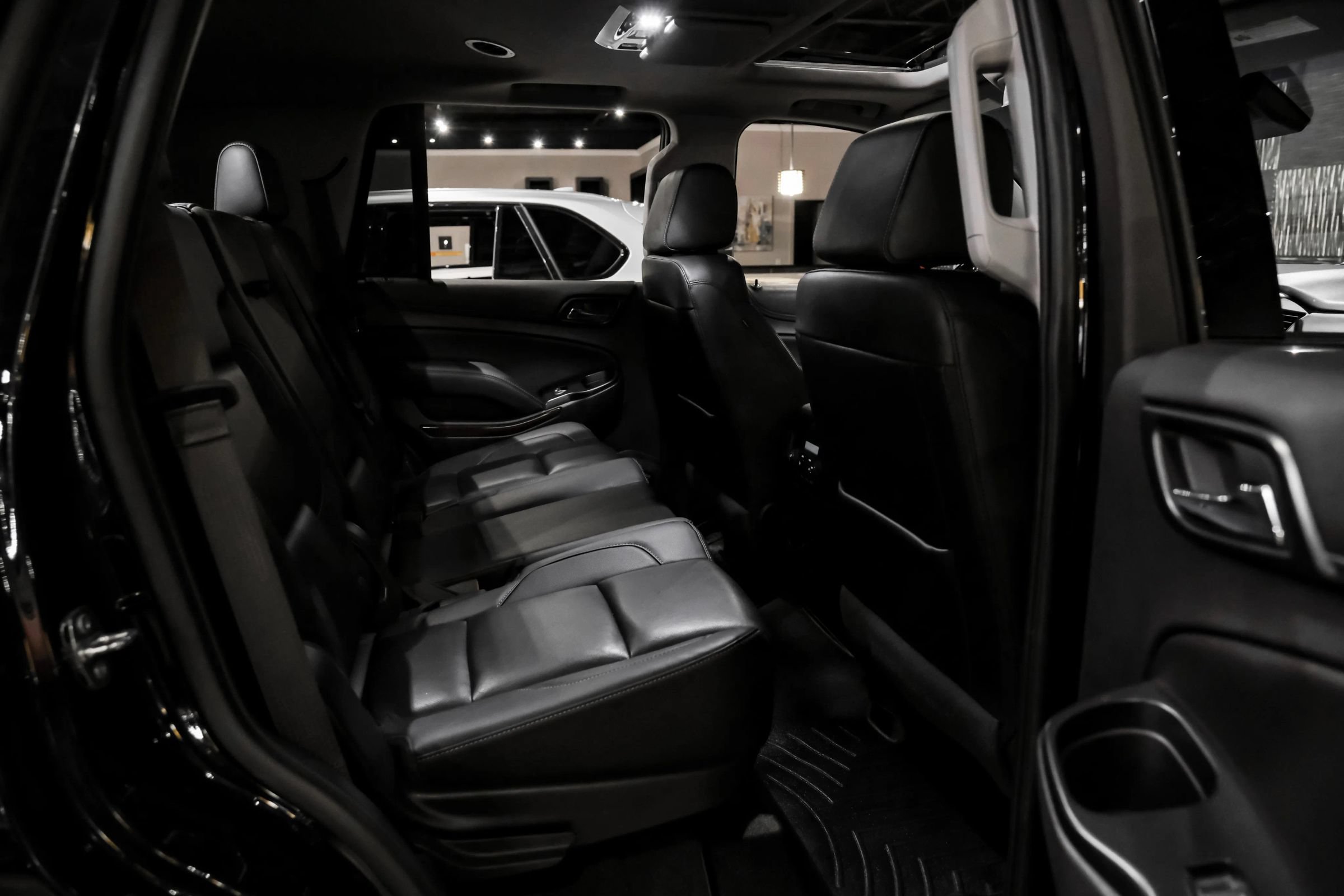 Used 2020 GMC Yukon SLT w/ Open Road Package AWD/4WD image 35