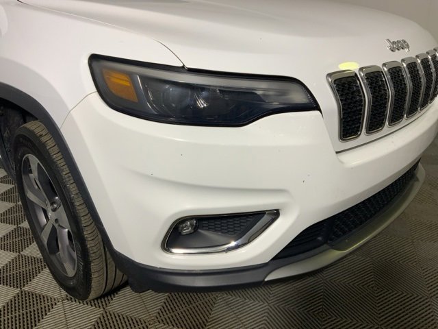 Used 2019 Jeep Cherokee Limited image 11