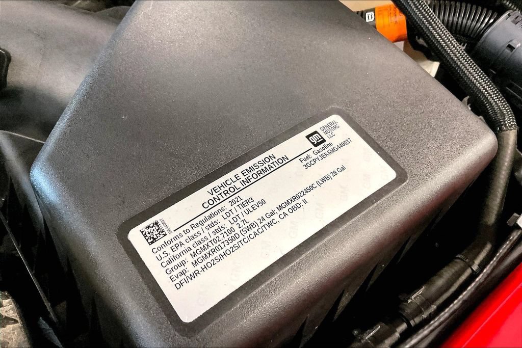 Used 2021 Chevrolet Silverado 1500 LT AWD/4WD image 30