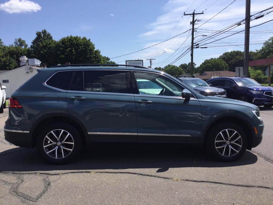 Used 2020 Volkswagen Tiguan SE w/ Panoramic Sunroof Package AWD/4WD image 7