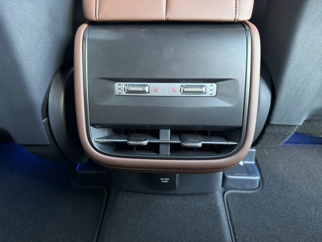New 2026 Lincoln Nautilus Reserve w/ Jet Appearance Package AWD/4WD image 22