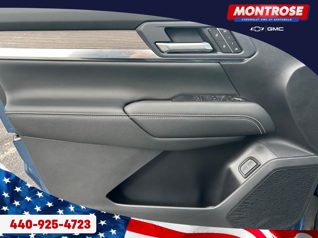 New 2026 GMC Terrain Denali image 9