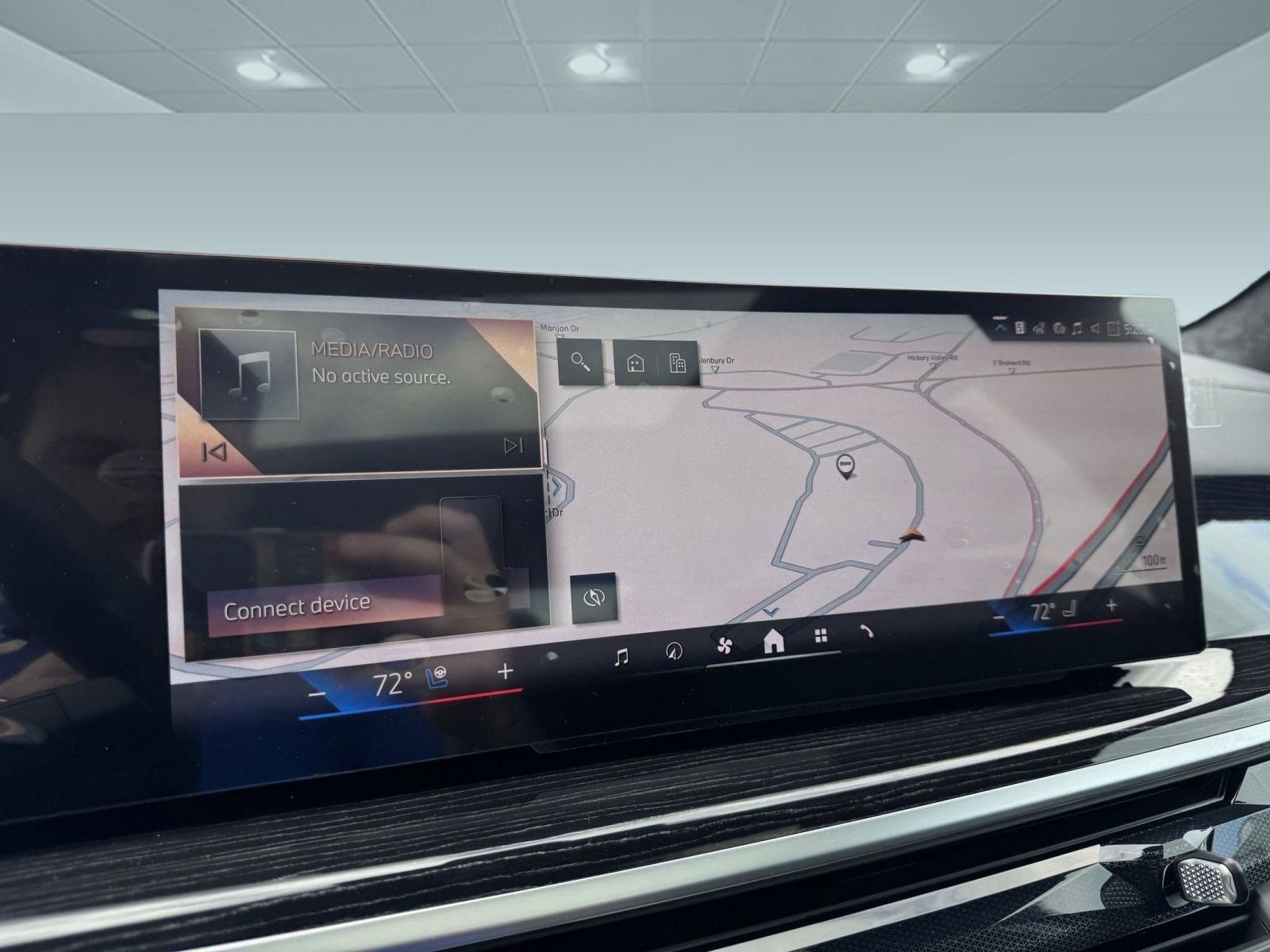 Used 2026 BMW X7 xDrive40i w/ Executive Package image 28